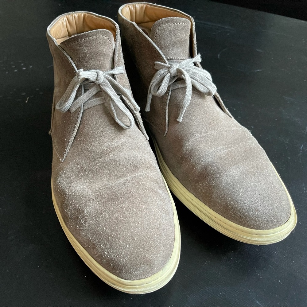Tods Light Grey Suede Chukka Boots
